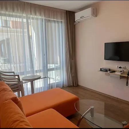 Premier 1 Apartamento *