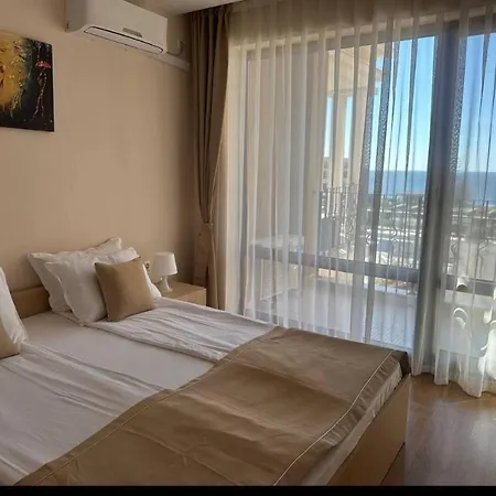 Apartamento Premier 1 *